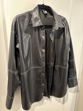 H+m Divided Size XS leather button up